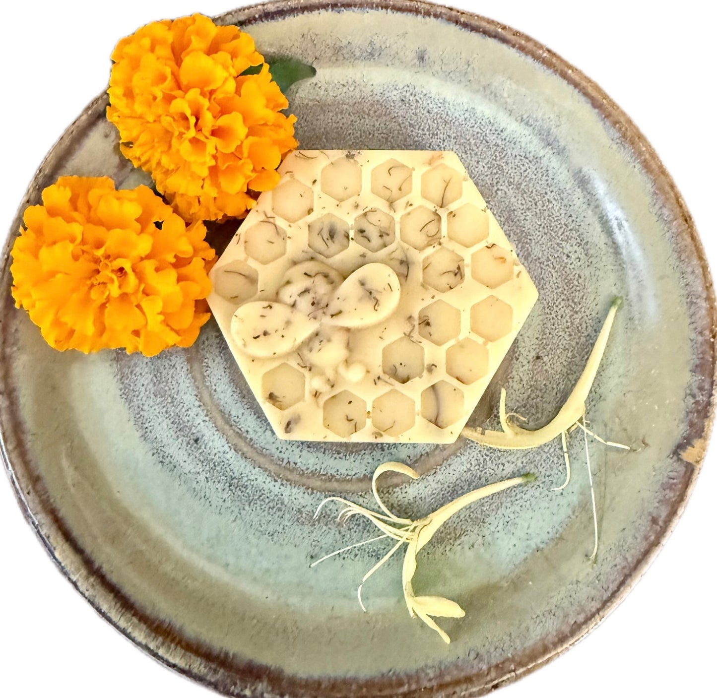 Honey & Bloom Goat’s Milk Soap - Honeysuckle, Manuka Honey and Marigold The Earthly Vine
